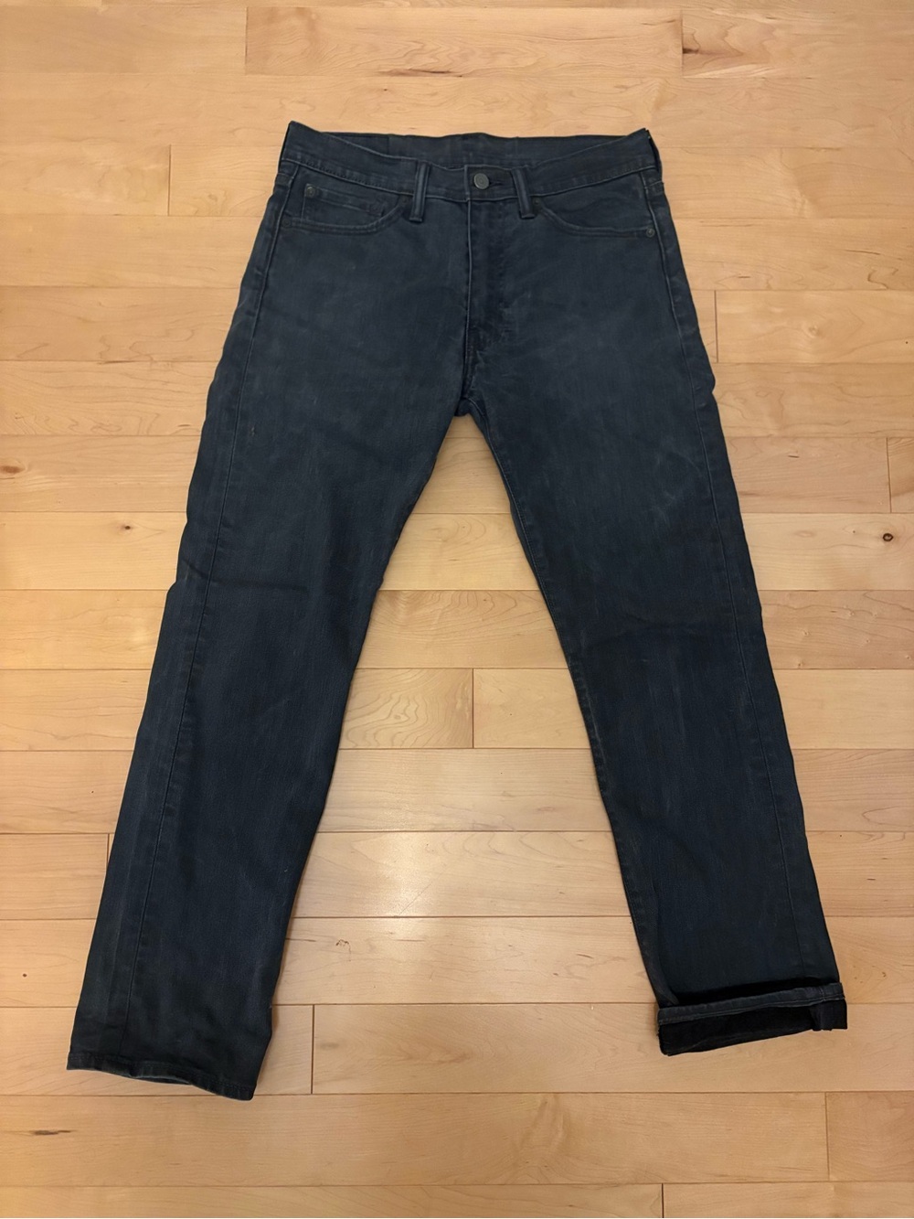 Levi’s 513 Black Denim Tag:31x30 Actual:32x29